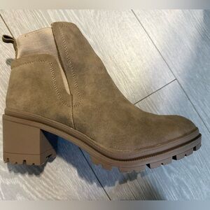 Jellypop Beige Ankle Boots